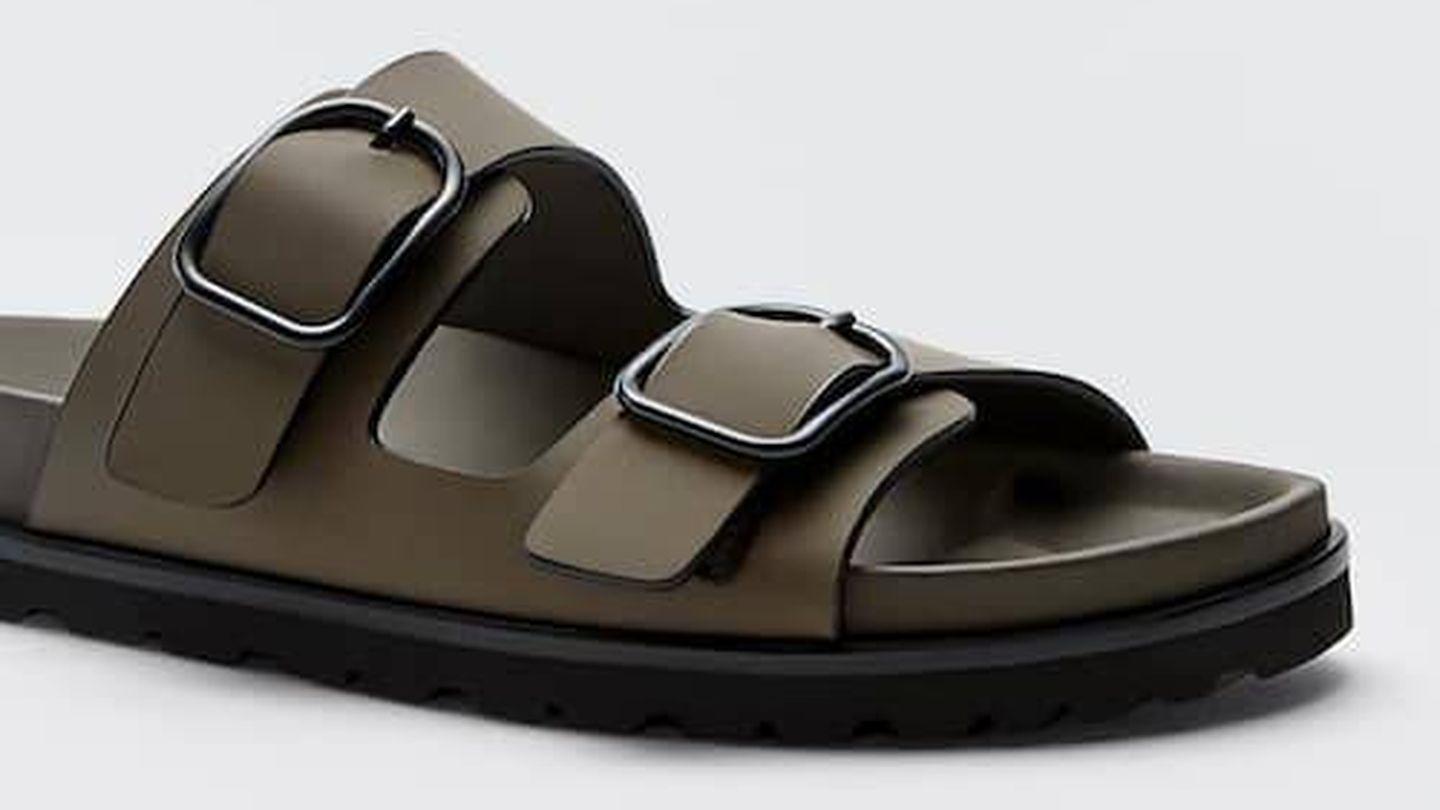 Las sandalias planas de Massimo Dutti. (Cortesía)