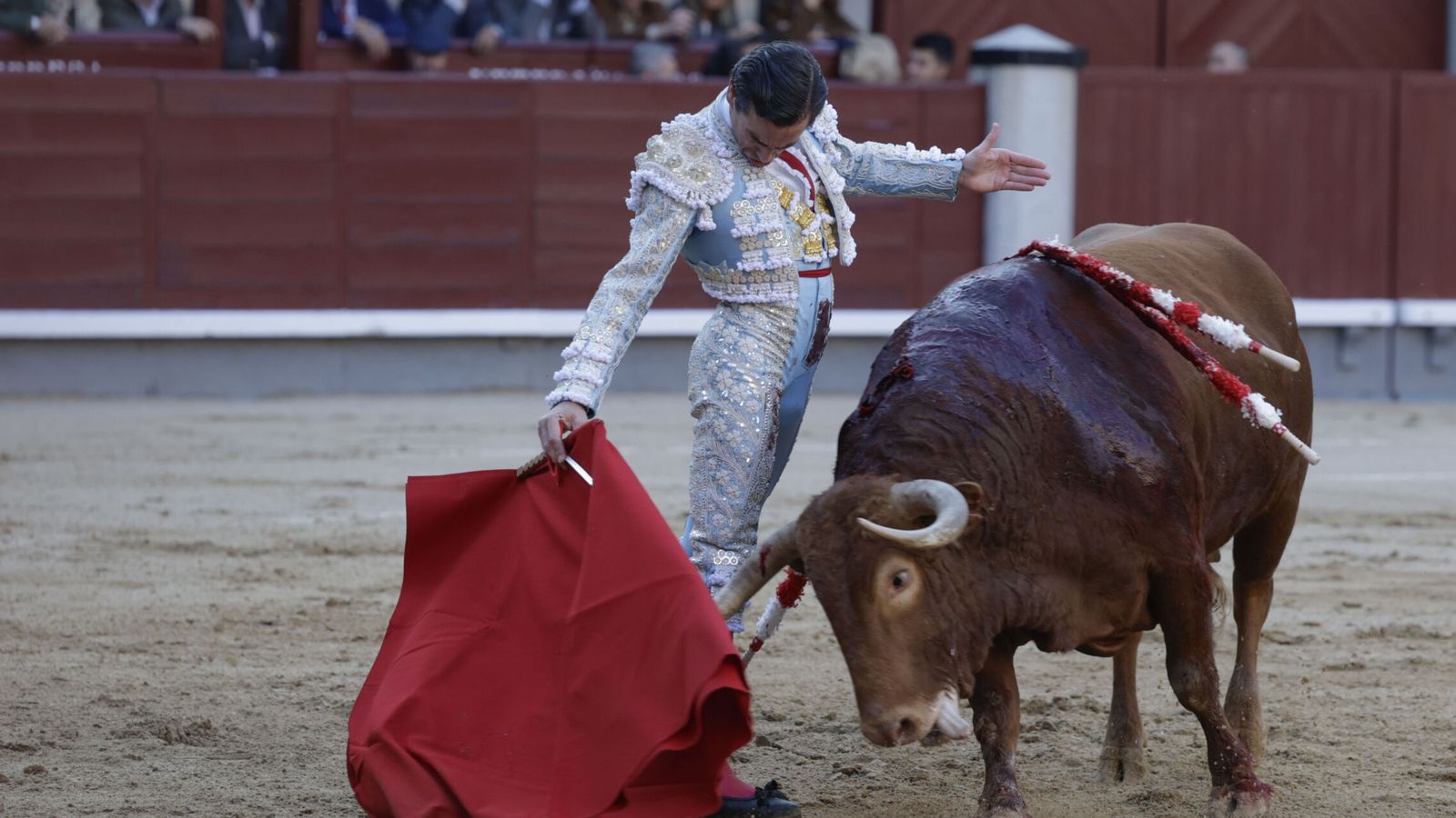 ¡Todos a sus puestos!