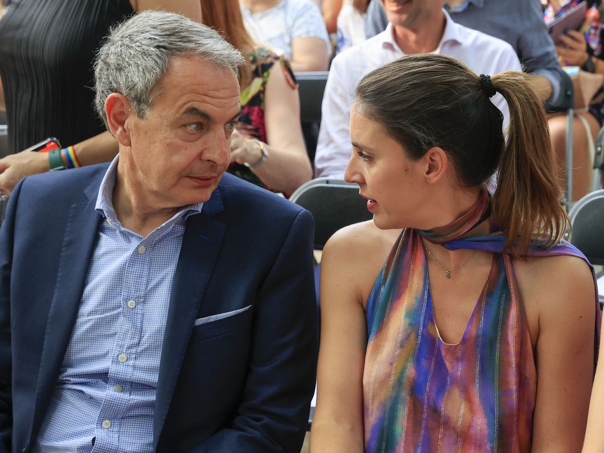 Foto: La ministra de Igualdad, Irene Montero, y el expresidente del Gobierno, José Luis Rodríguez Zapatero, en un acto de Igualdad el pasado miércoles. (EFE/Zipi)