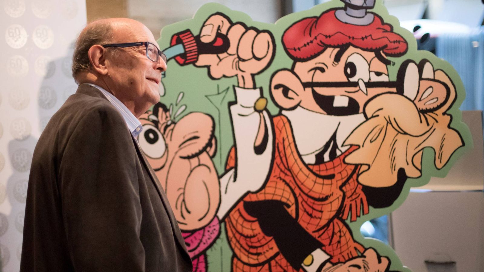 Foto: Francisco Ibáñez, creador de Mortadelo y Filemón, presenta 'El 60 aniversario' este miércoles en Barcelona. (Efe)