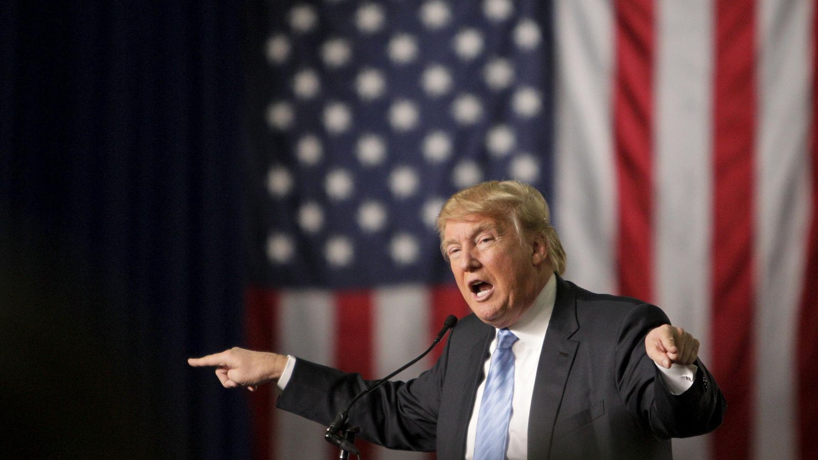 Foto: El candidato republicano Donald Trump durante un acto electoral en Columbia, el 23 de noviembre de 2013 (Reuters).