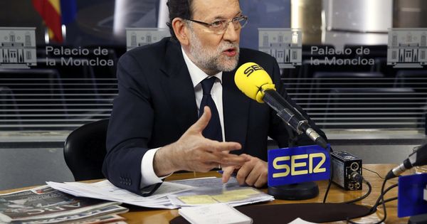 Foto: Mariano Rajoy, presidente del Gobierno, durante una entrevista en la Cadena SER. (EFE)