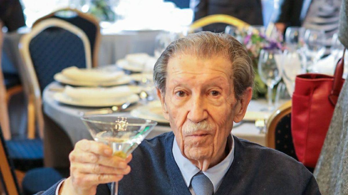 Manuel Alcántara, el sabio del periodismo tiene 90 años… y mucho que contar