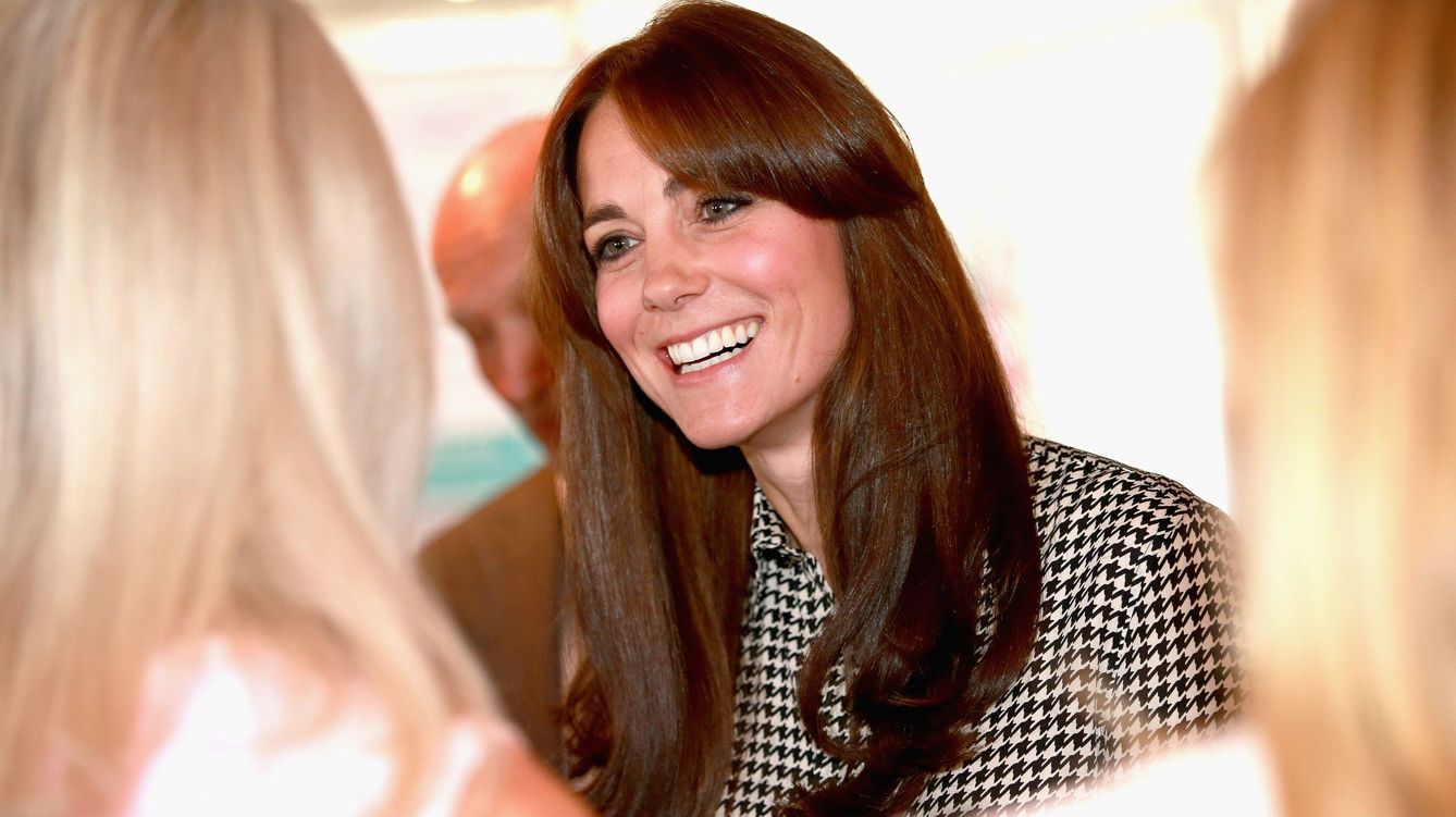 Foto: Kate Middleton, durante su visita al centro Ana Freud de Londres (Gtres)