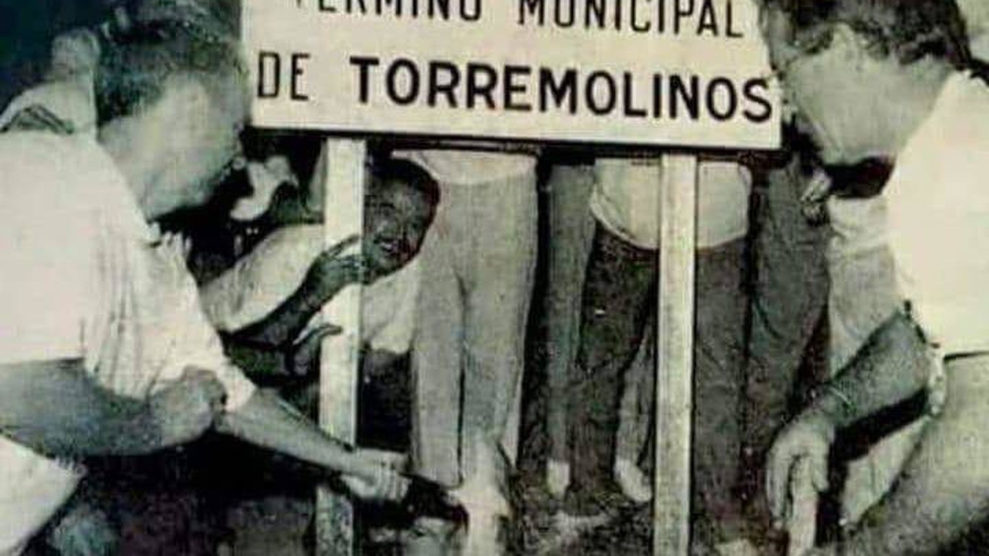 Vecinos celebran la independencia de Torremolinos
