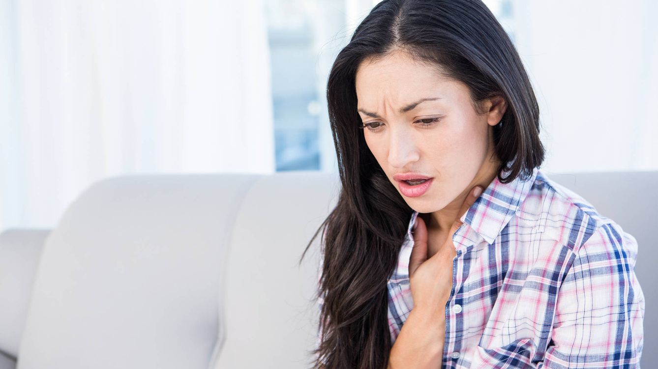 Foto: El dolor en el pecho o el cansancio extremo son habituales. (iStock)