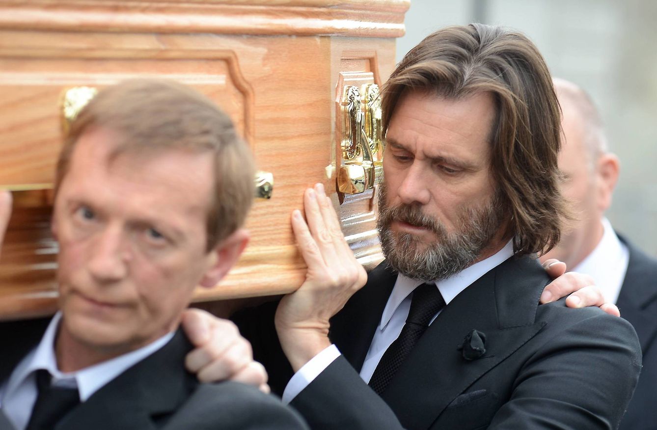 Foto: Jim Carrey en el funeral de Cathriona