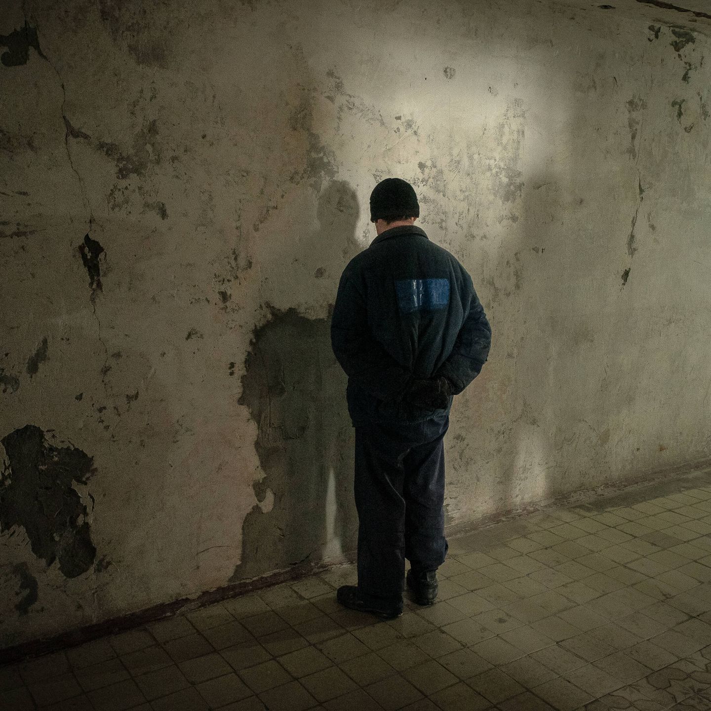 Un prisionero ruso en un centro detención en el oeste de Ucrania. (Albert Lores)