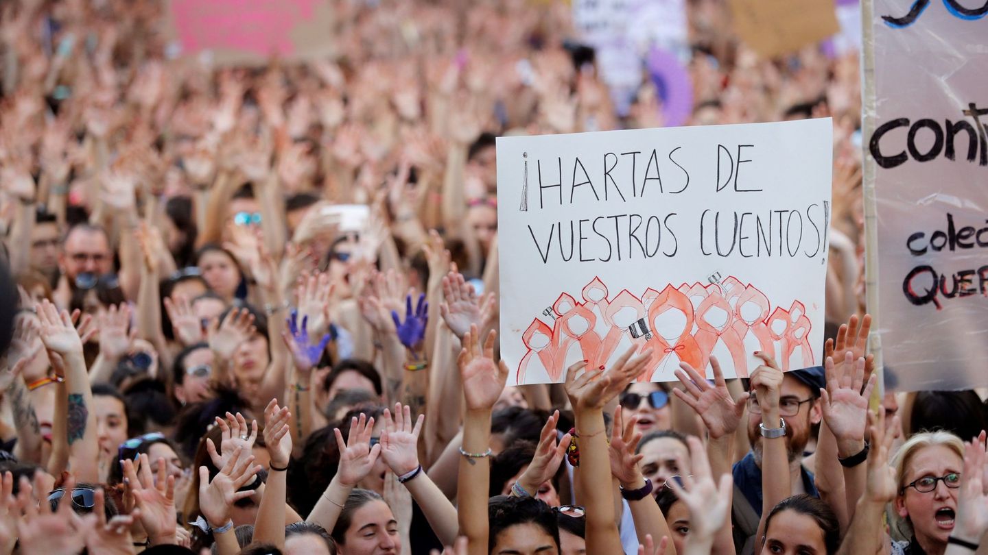 En los últimos meses las calles de las ciudades españolas han acogido varias manifestaciones feministas. (EFE)