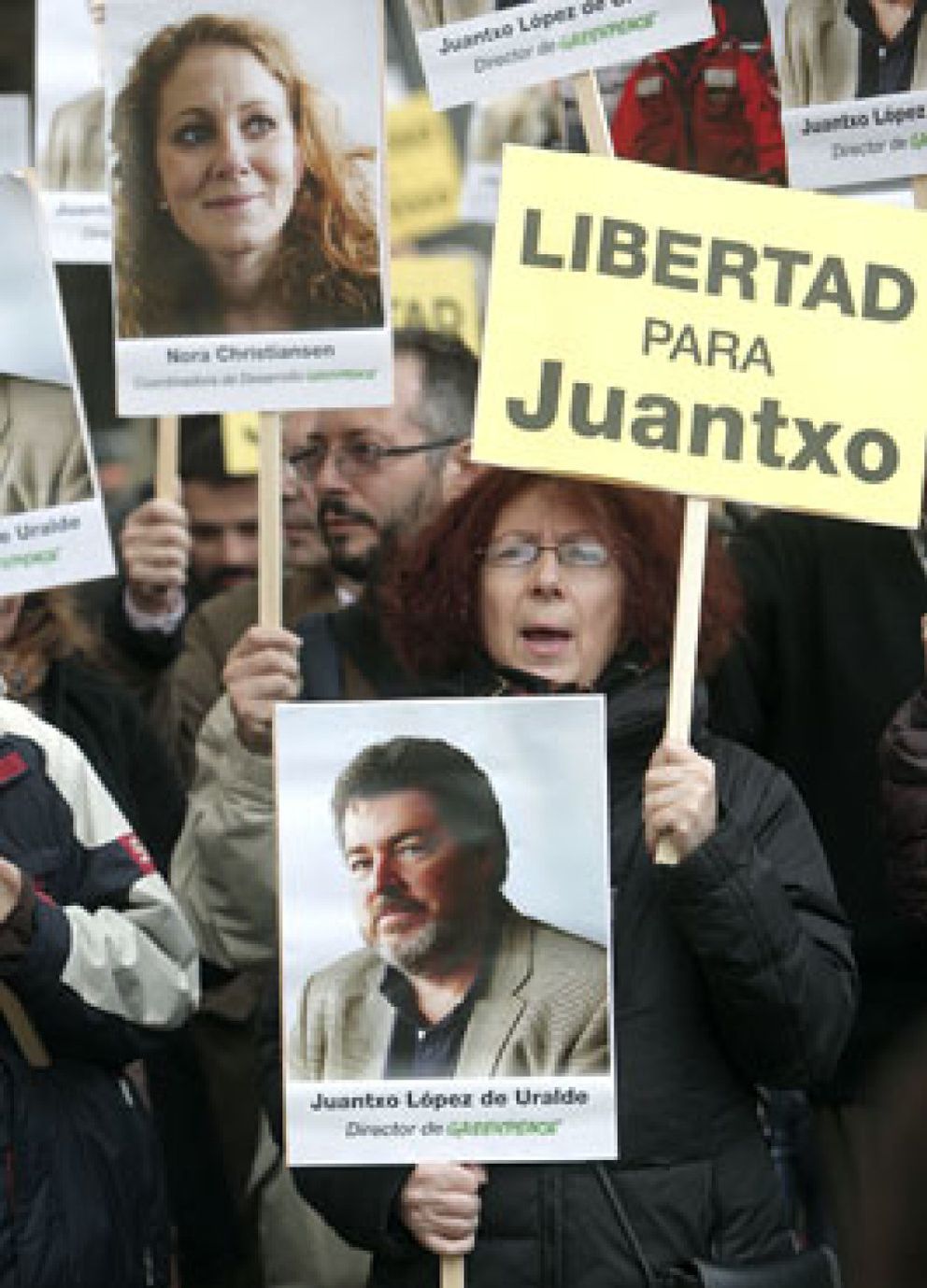 Foto: El Director de Greenpeace y los otros 3 activistas detenidos seguirán en prisión hasta el 7 de enero