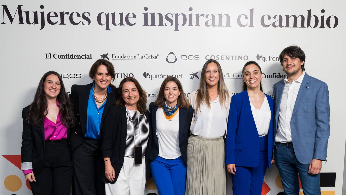 El equipo de El Confidencial tras finalizar el evento 'Mujeres que inspiran el cambio'.