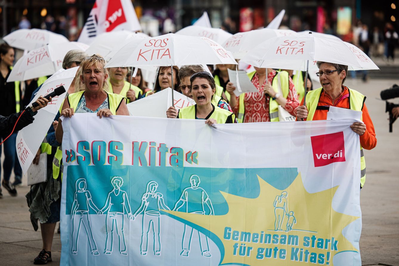 Huelga de profesores alemanes. (EFE/EPA/Clemens Bilan)
