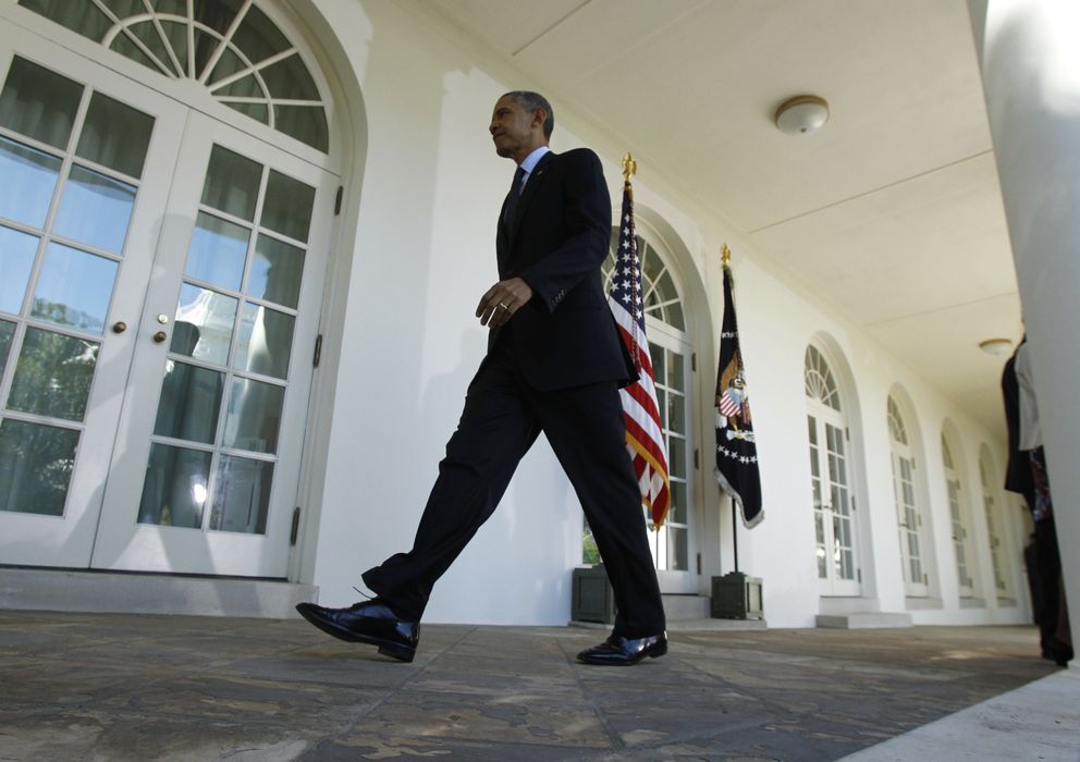 Foto: El presidente de EEUU Barack Obama tras ofrecer una rueda de prensa en los jardines de la Casa Blanca (Reuters).