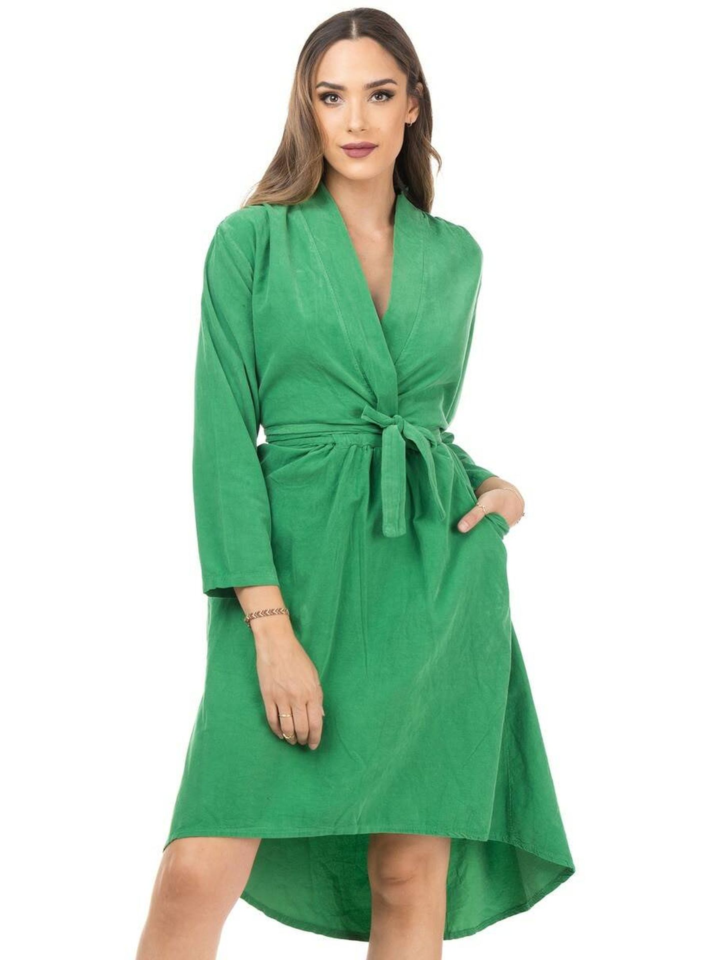 Vestido verde de El Corte Inglés. (Cortesía)
