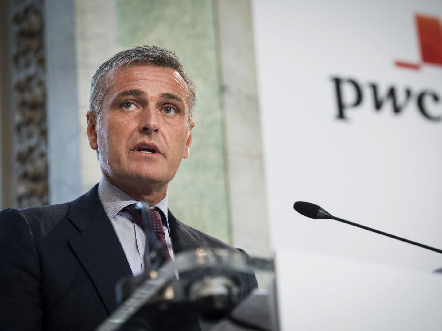 El presidente de PwC en España, Gonzalo Sánchez. (EFE/Luca Piergiovanni)