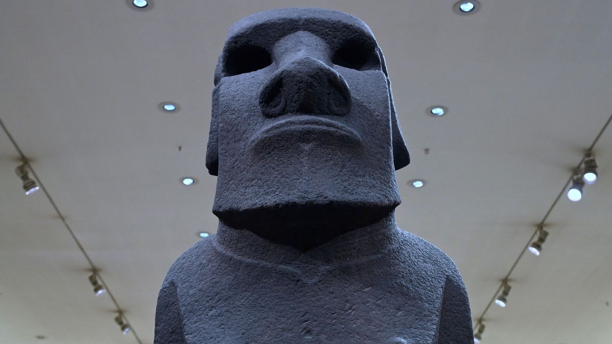 "Devolved el moái": campaña en redes para que el Museo Británico restituya esa pieza