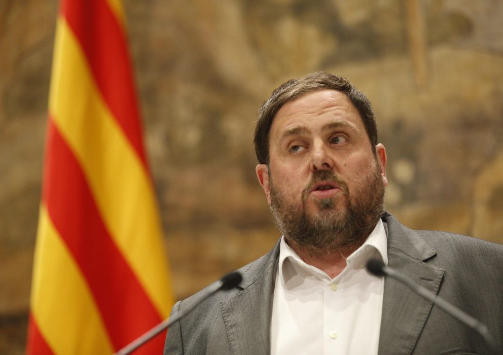 Foto: El presidente de ERC, Oriol Junqueras, durante la comparecencia de este miércoles en el Palau de la Generalitat (Efe) 
