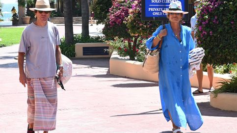 El estilo de José María Aznar y Ana Botella en sus vacaciones en Marbella