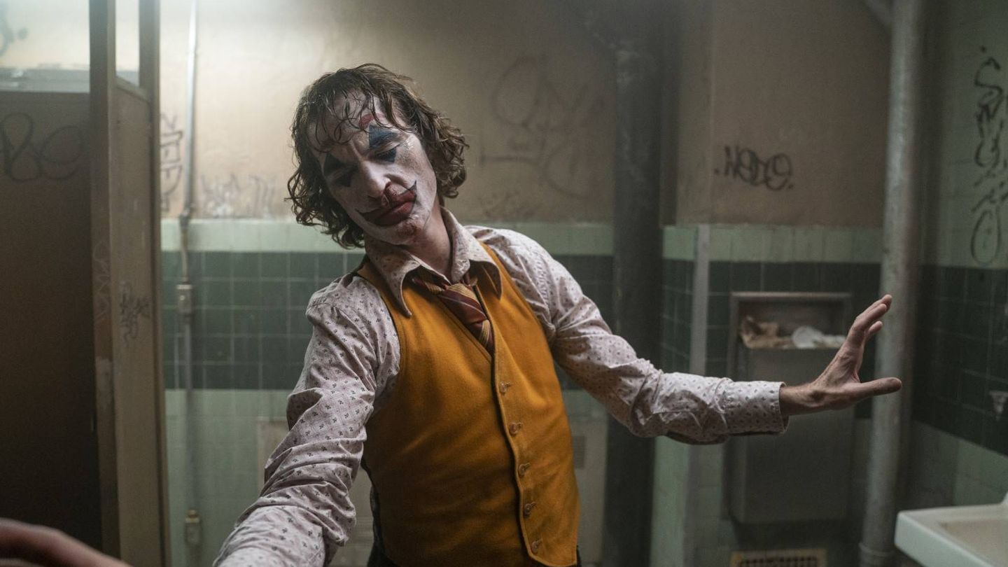 Joaquin Phoenix pone a prueba su mirada turbia en 'Joker'. (Warner)