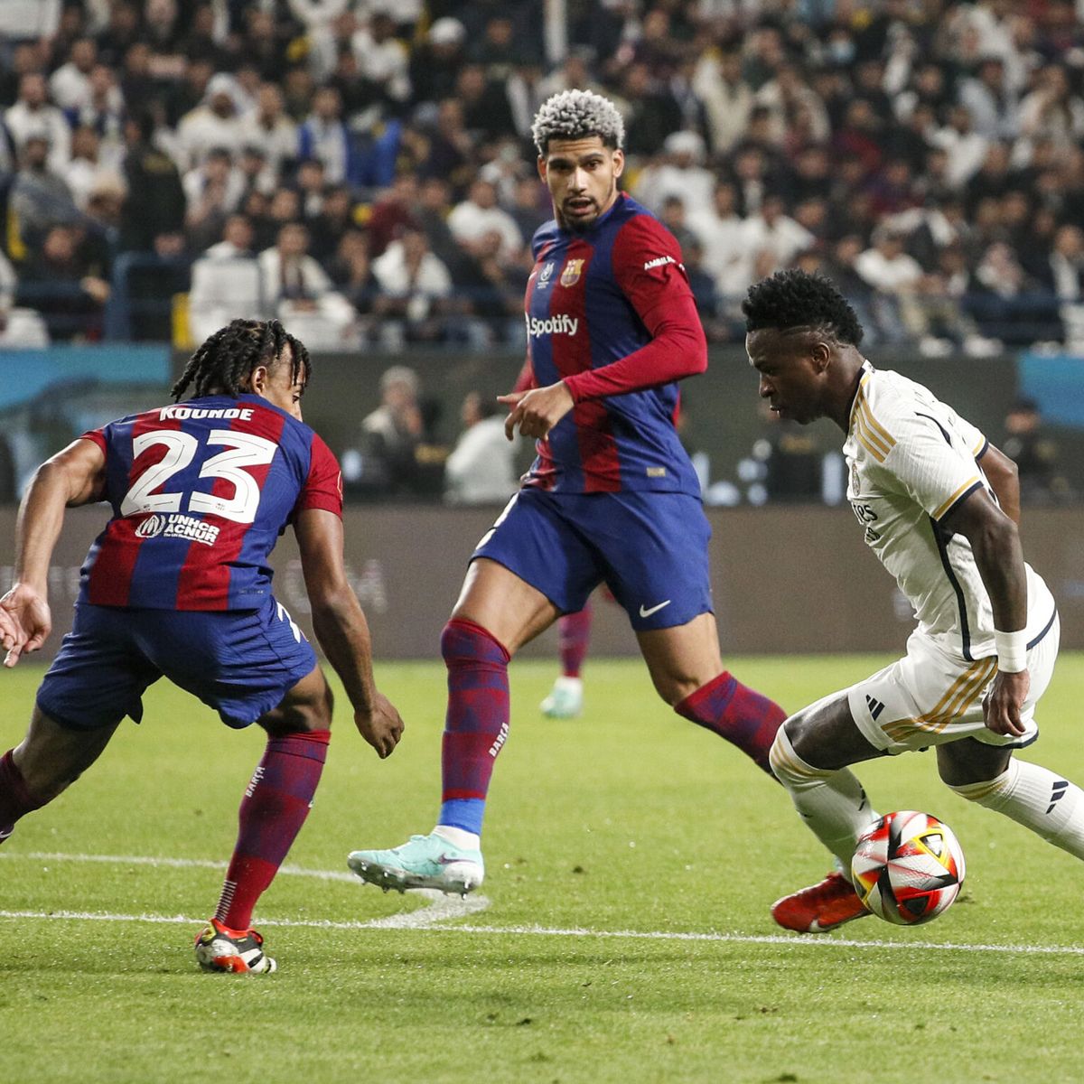 Resultado Real Madrid - Barcelona, Supercopa de España: goles, resumen del  partido y última hora de la final, en directo