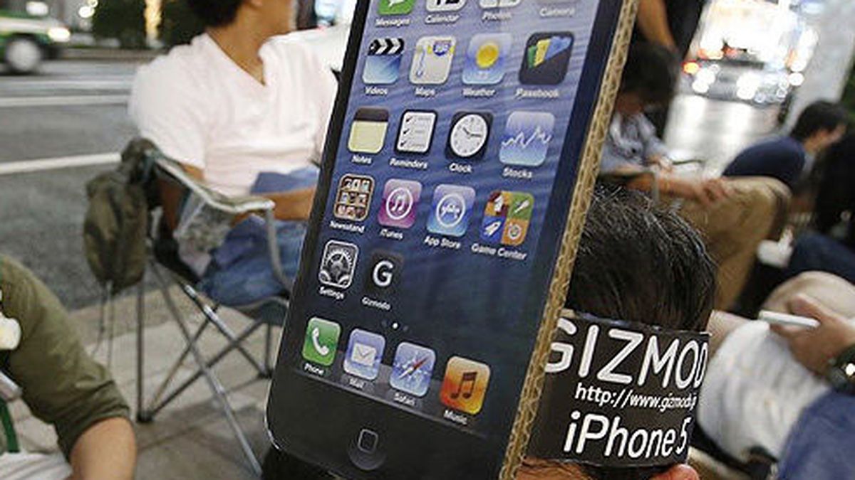 Ojo, para Apple un iPhone 'low cost' puede ascender hasta 500 euros