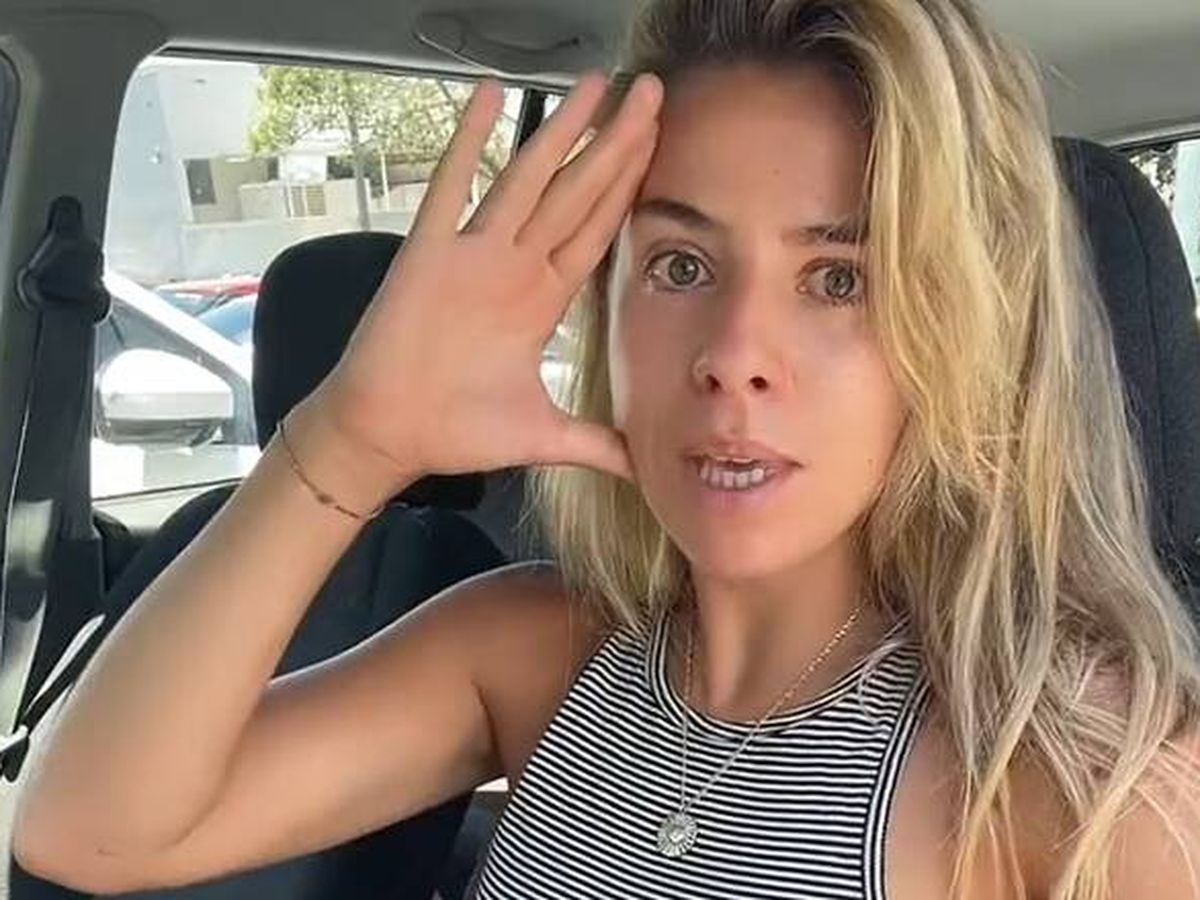 Foto: Marta en su vídeo sobre la conducción en Australia (@martaregistrada)