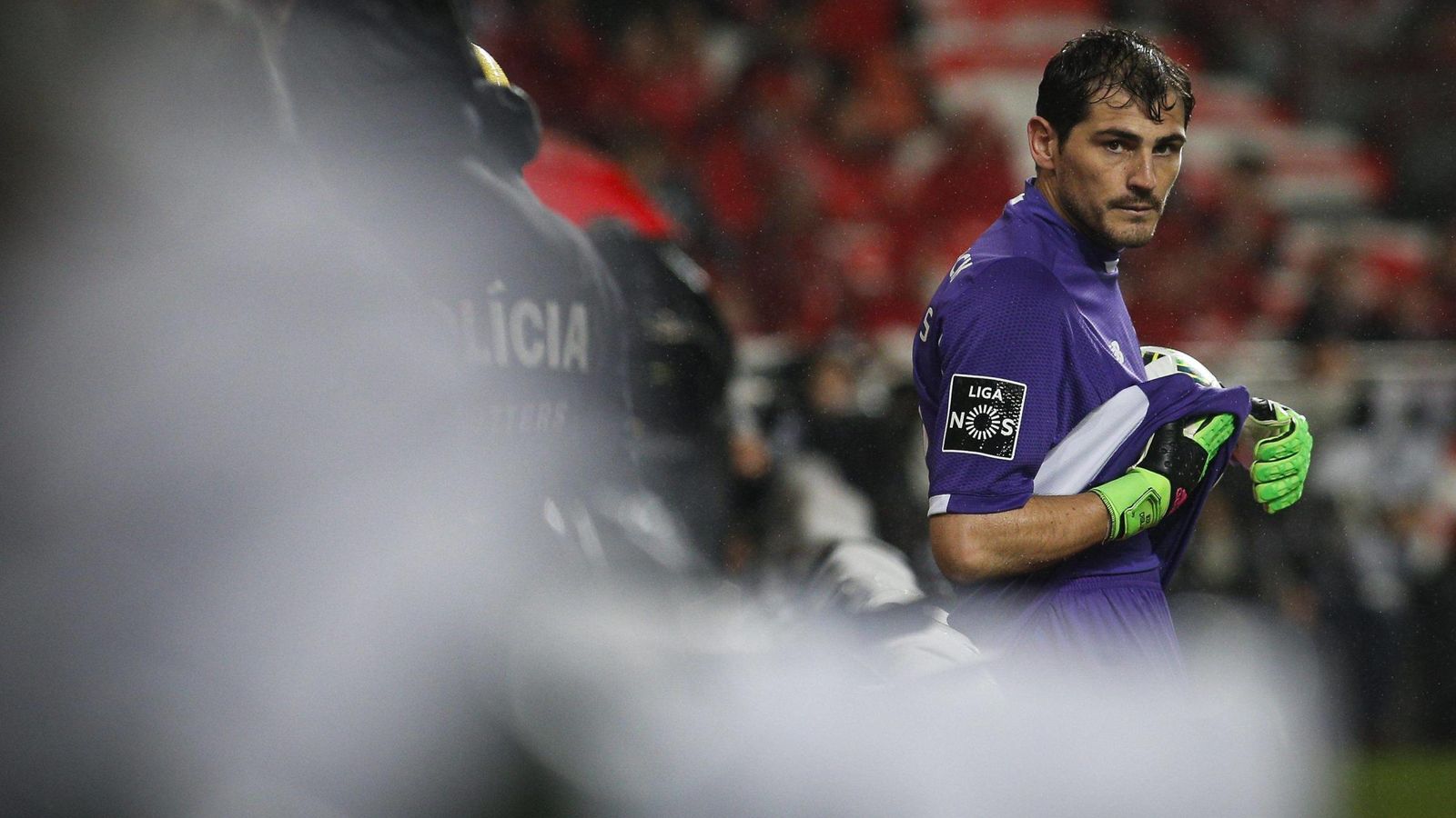 Foto: La temporada de Iker Casillas no está convenciendo a los directivos del Porto, empezando por su presidente (Cordon Press)