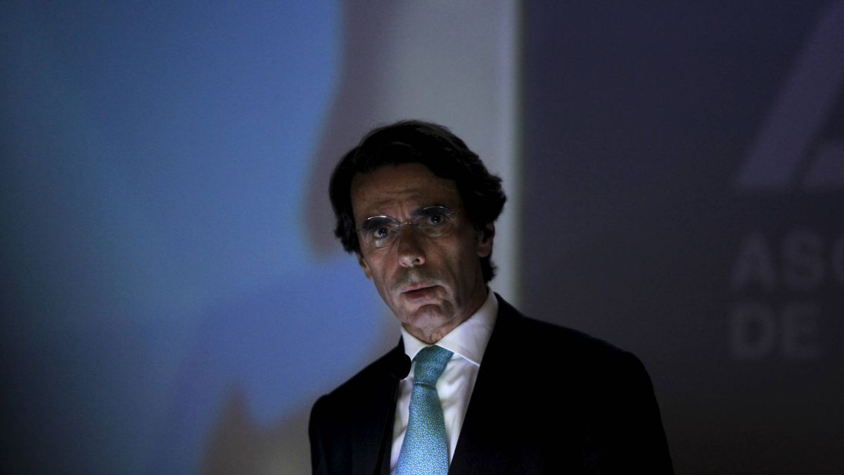 Aznar quiere una alianza de partidos constitucionales pero sin Sánchez