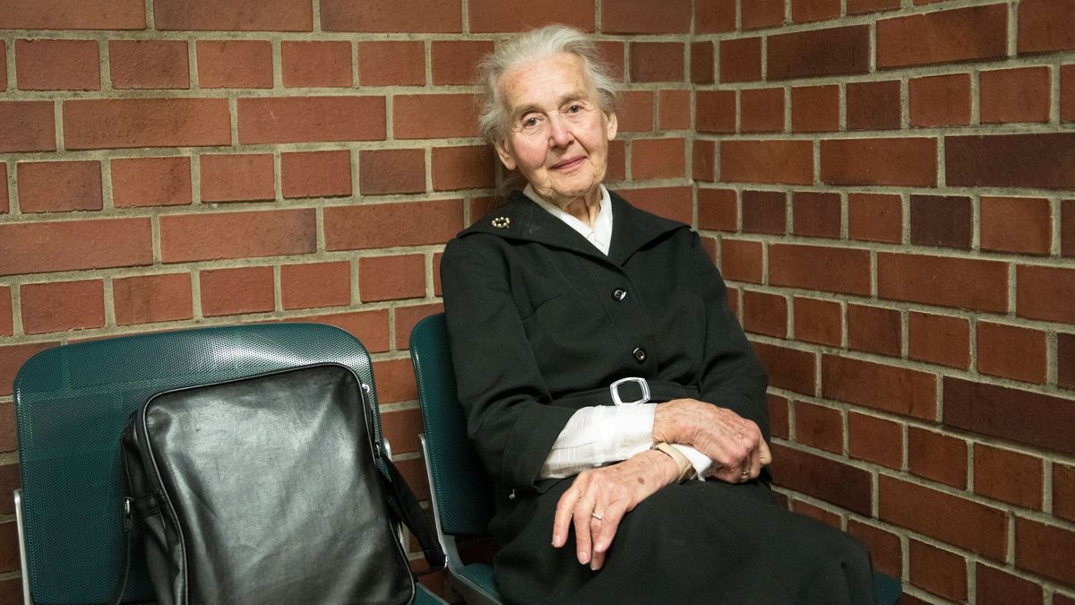 Ursula Haverbeck, la 'abuela nazi' que negó el Holocausto y se negó a entrar en la cárcel