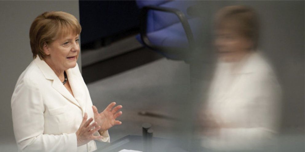 Foto: Arrecian las críticas contra Merkel por haber cedido ante España e Italia