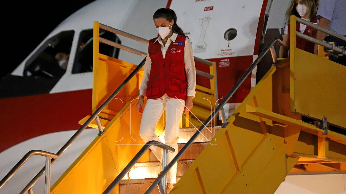 La Reina, a su llegada a Paraguay. (Jorge Jara para La Nación y Vanitatis)
