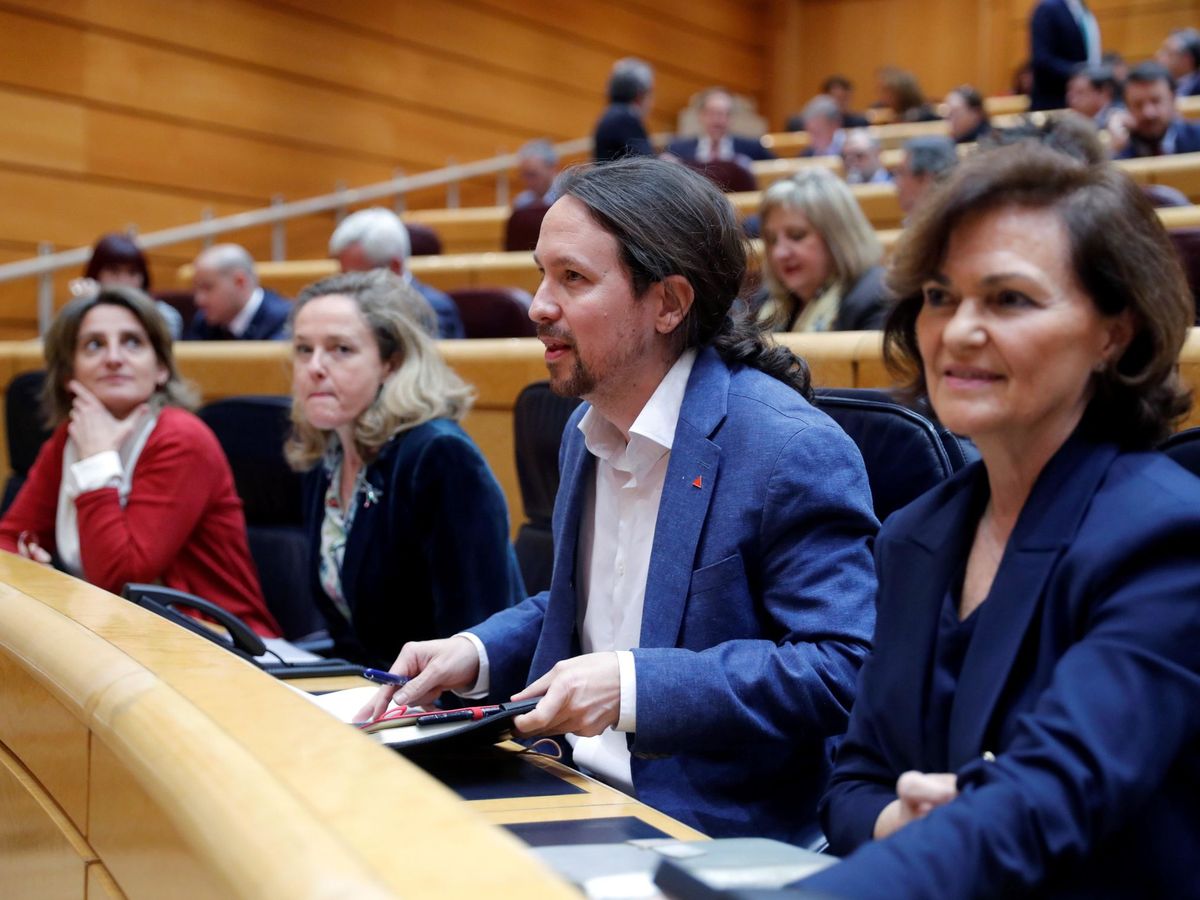 Foto: Los vicepresidentes Carmen Calvo, Pablo Iglesias, Nadia Calviño y Teresa Ribera, el pasado 3 de marzo en el Senado. (EFE)