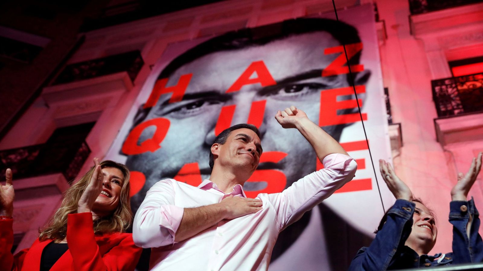 Foto: El candidato a la presidencia del Gobierno por el PSOE, Pedro Sánchez, durante su valoración de los resultados electorales en la sede socialista en la calle Ferraz de Madrid. (EFE)
