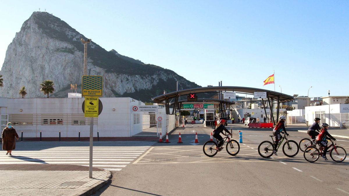 España tiene intención de ceder a Frontex el control fronterizo con Gibraltar