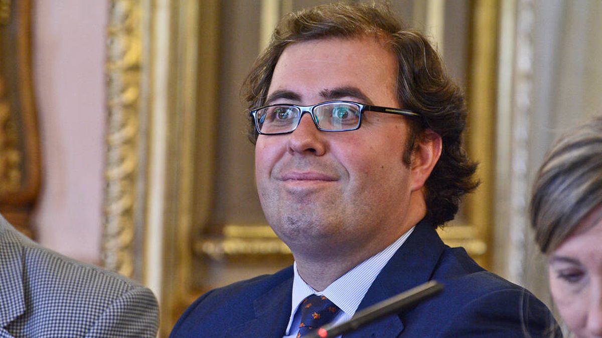 Casero, el diputado del PP que aprobó la reforma laboral, es del núcleo duro de García Egea