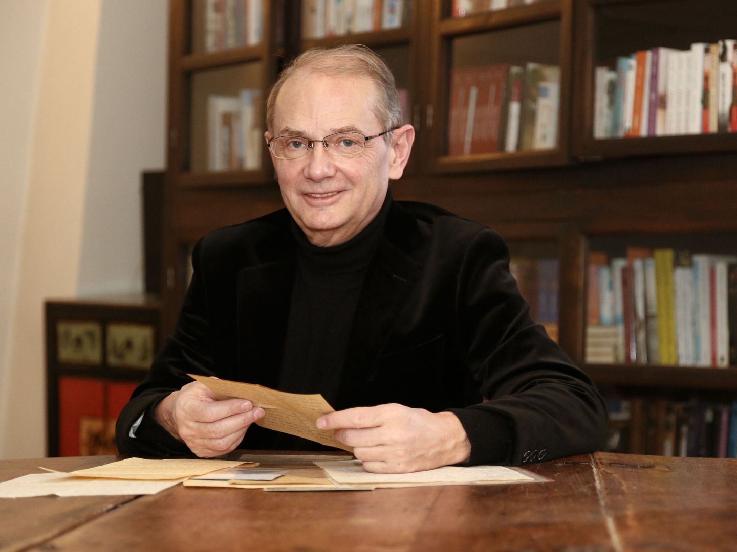 El diplomático francés Jean-Yves Berthault, descubridor de las cartas 