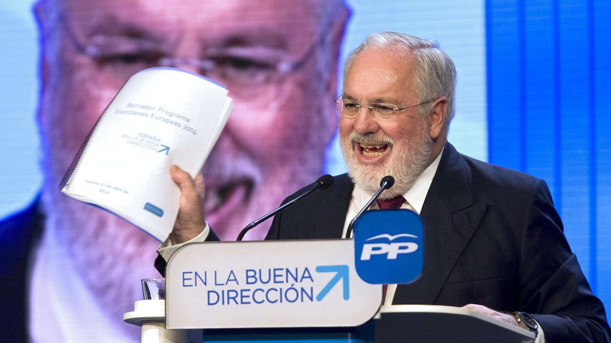 La 'anticampaña' de Rajoy obliga a Cañete a ser ministro de día y candidato de tarde 