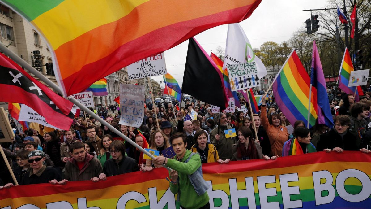 Rusia aprueba la ley anti-LGTB para prohibir la propaganda de "relaciones no tradicionales"