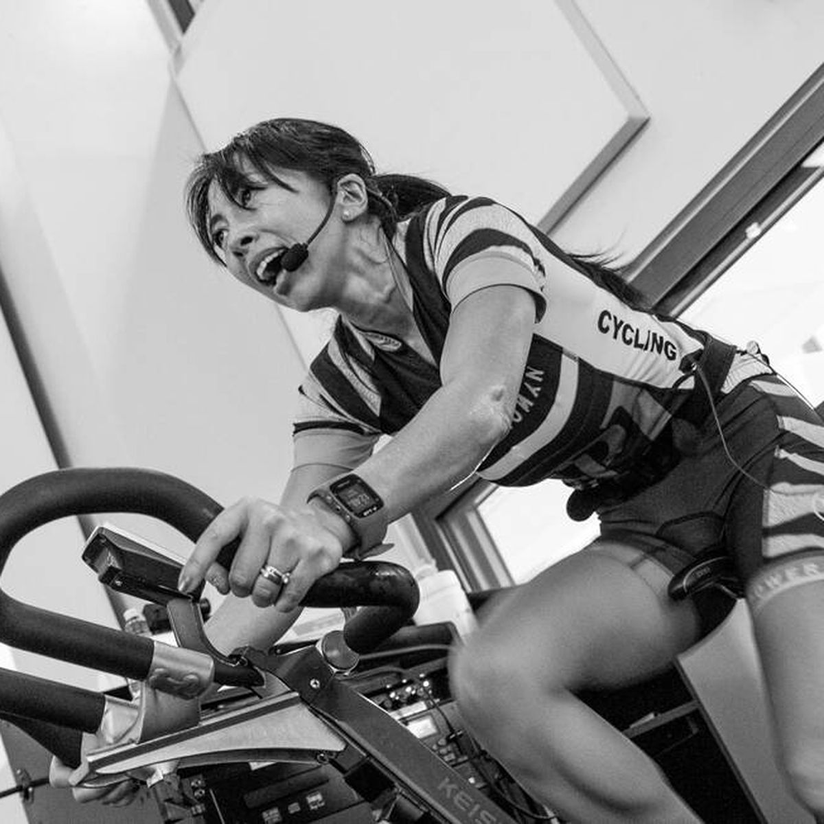 Entrenar en bicicleta de spinning, mejor que el rodillo o la estática