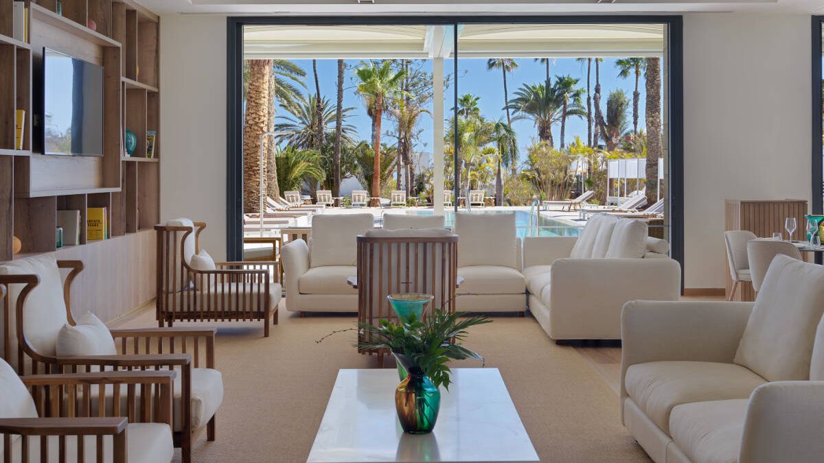 Meliá continúa su expansión y abre dos hoteles de lujo en las Islas Canarias