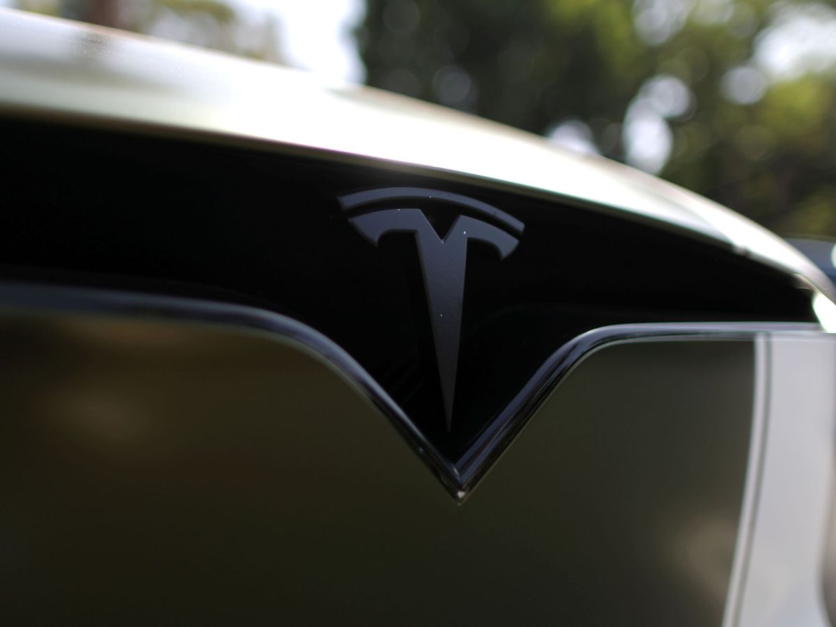 Foto: Foto de archivo de un Tesla en Los Ángeles. (Reuters)