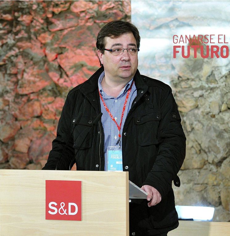 Foto: El presidente de Extremadura, Guillermo Fernández Vara (EFE)