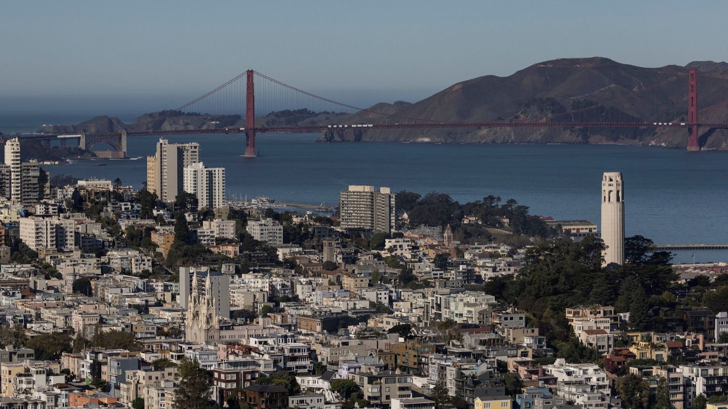 Vista de la bahía de San Francisco, con el Golden Gate de fondo. (Reuters)