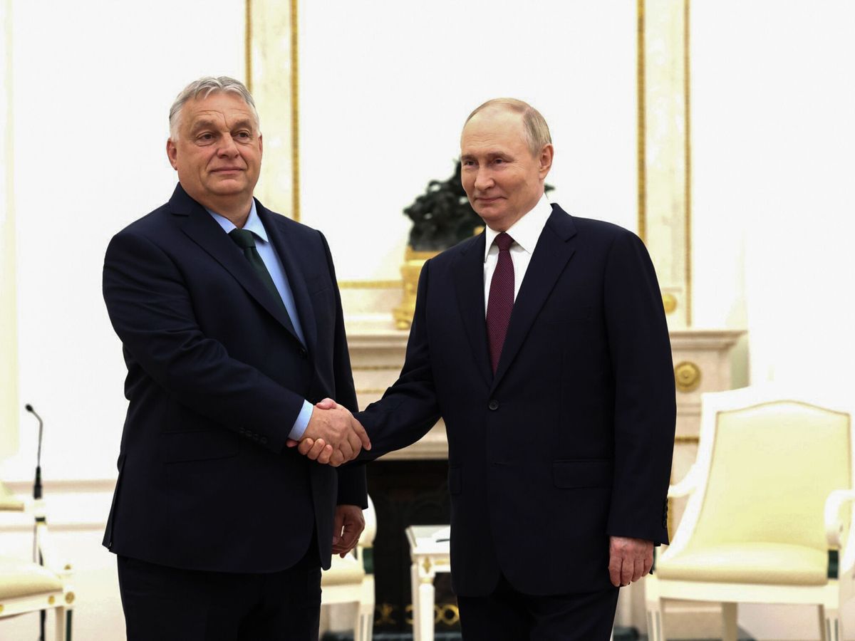 Foto: El primer ministro de Hungría, Viktor Orbán, visita al presidente ruso, Vladimir Putin, en Moscú. (Kremlin/DPA) 