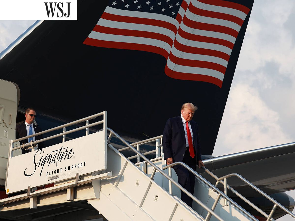Foto: Donald Trump, a su llegada a Atlanta la semana pasada. (Getty/Joe Raedle)