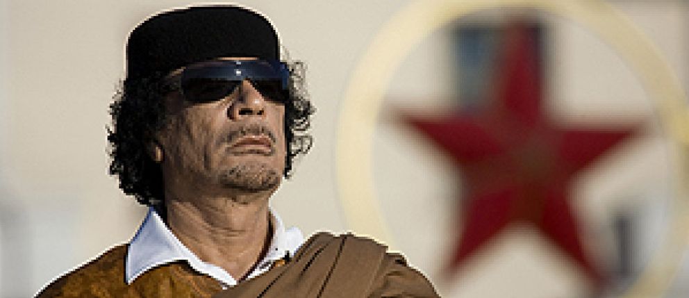 Foto: El precio del petróleo se recupera un 1% mientras el cerco a Gadafi disminuye