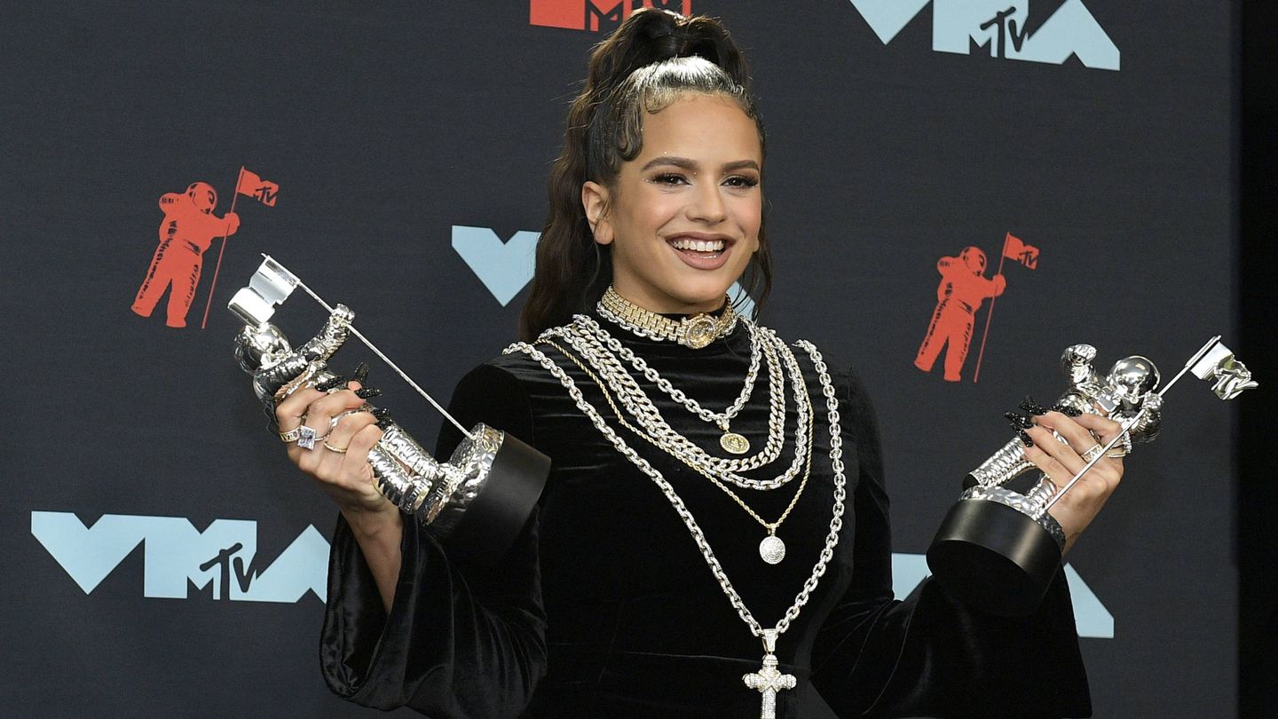 'Con altura', la canción de Rosalía junto a J Balvin que ganó los premios mejor vídeo latino y mejor coreografía en los MTV Video Music Awards. (Getty)