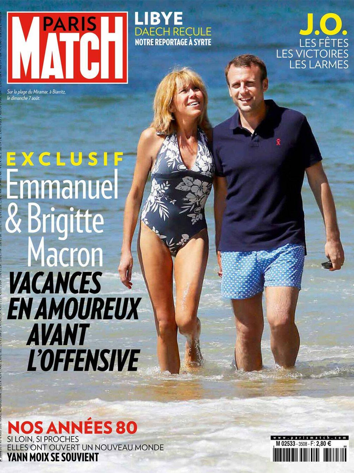 Las vacaciones de los Macron en la portada de 'Paris Match'.