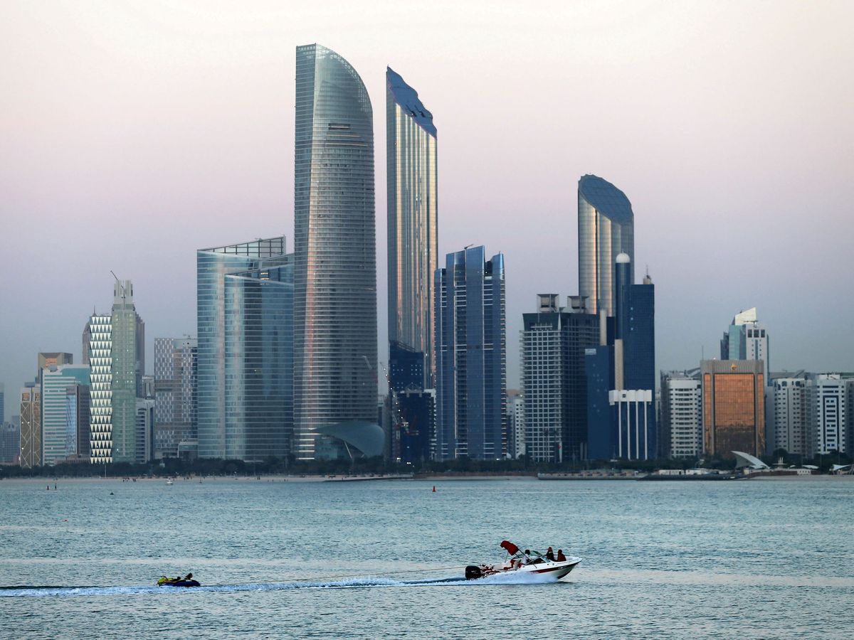 Foto: Vista general de Abu Dhabi, en Emiratos Árabes Unidos (Reuters)