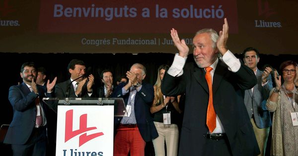 Foto: El movimiento liberal no independentista Lliures celebra su congreso fundacional en Barcelona. (EFE)
